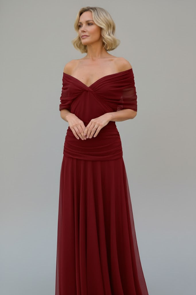 Elva | Timeless Off-Shoulder Maxi Dress