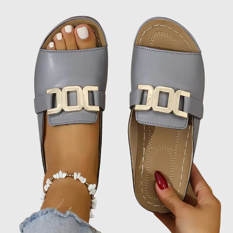 Andri | Comfy Buckle Sandals