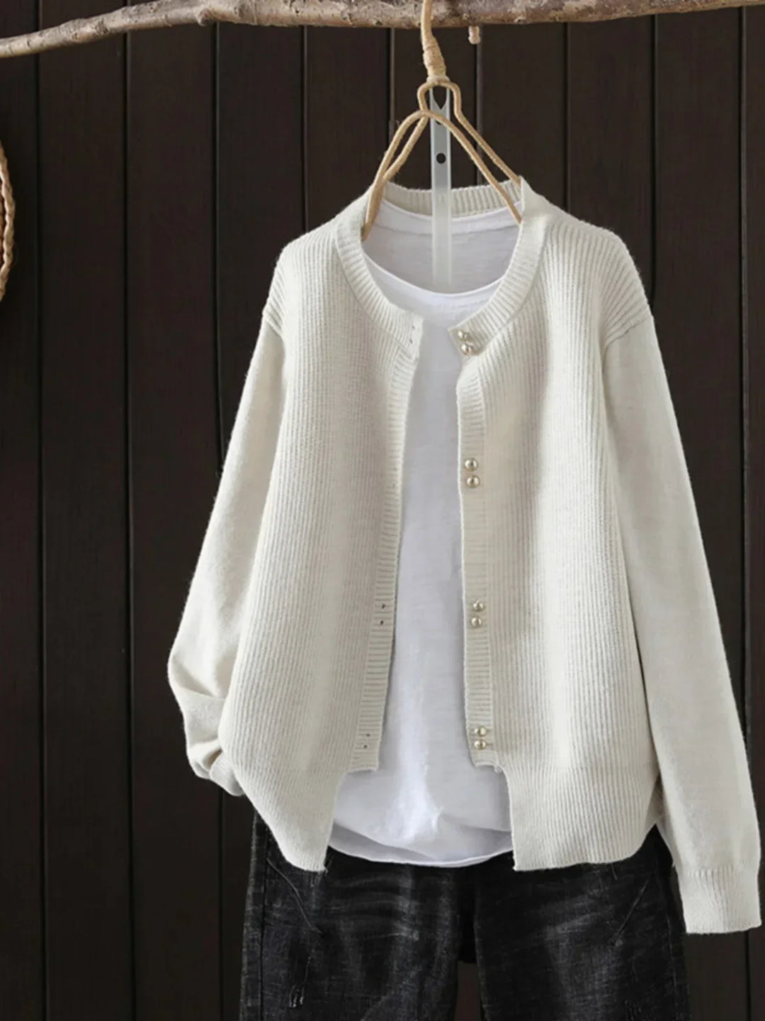 Daphne | Pearl-Button Cardigan